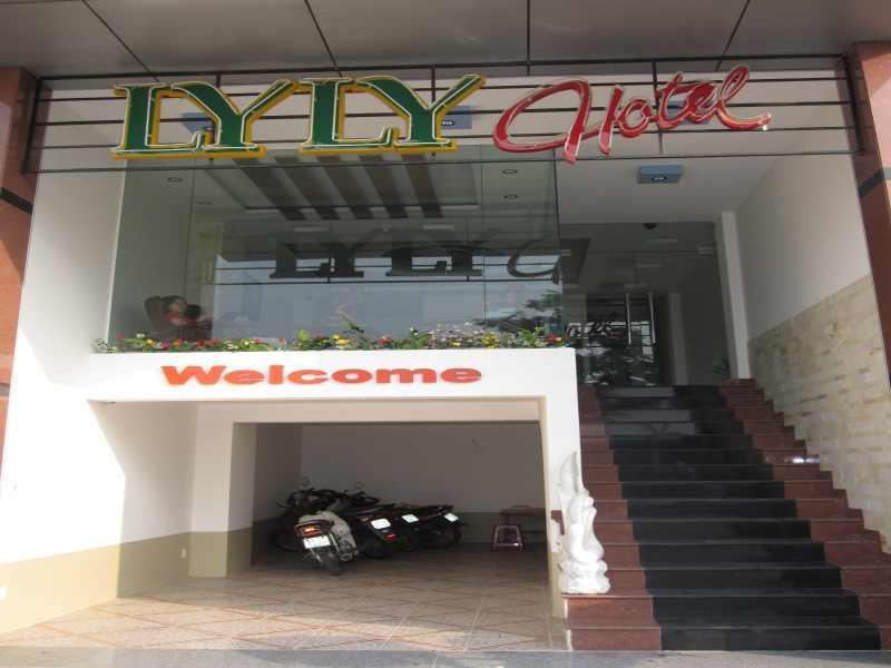 Lyly Hotel Da Nang Exterior photo